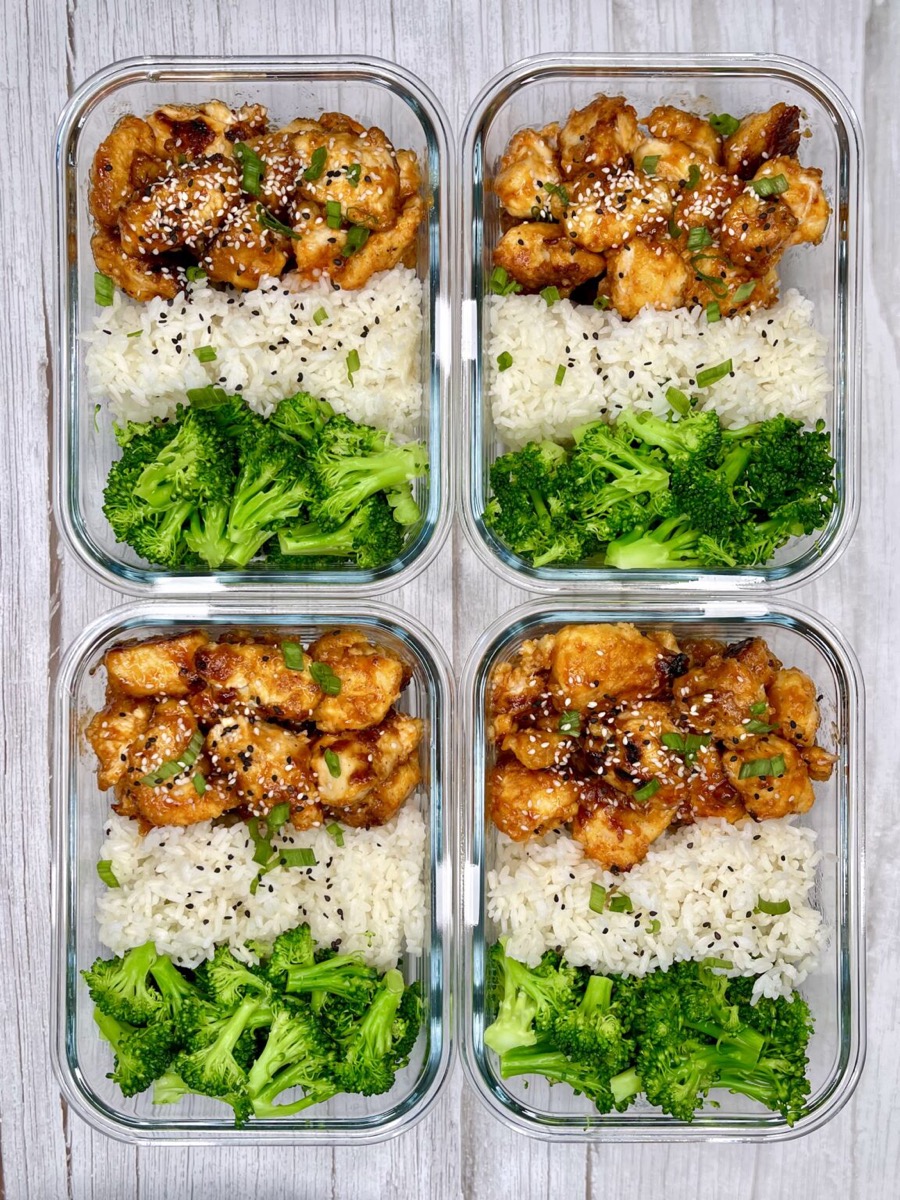 Platos de arroz en un día de entrenamiento y un día de descanso